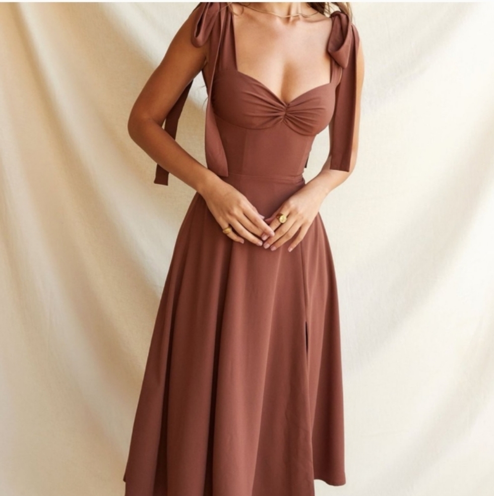 Tie-Shoulder Midi Dress in Brown - Picture 5 of 8